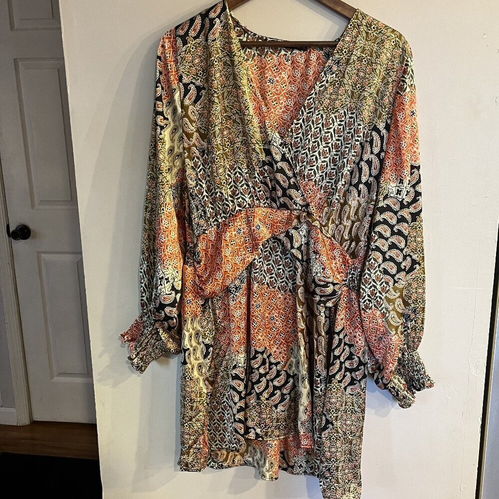 ZARA Women's Paisley Patchwork V-Neck Wrap Front Smocked Sleeve Dress Size XL